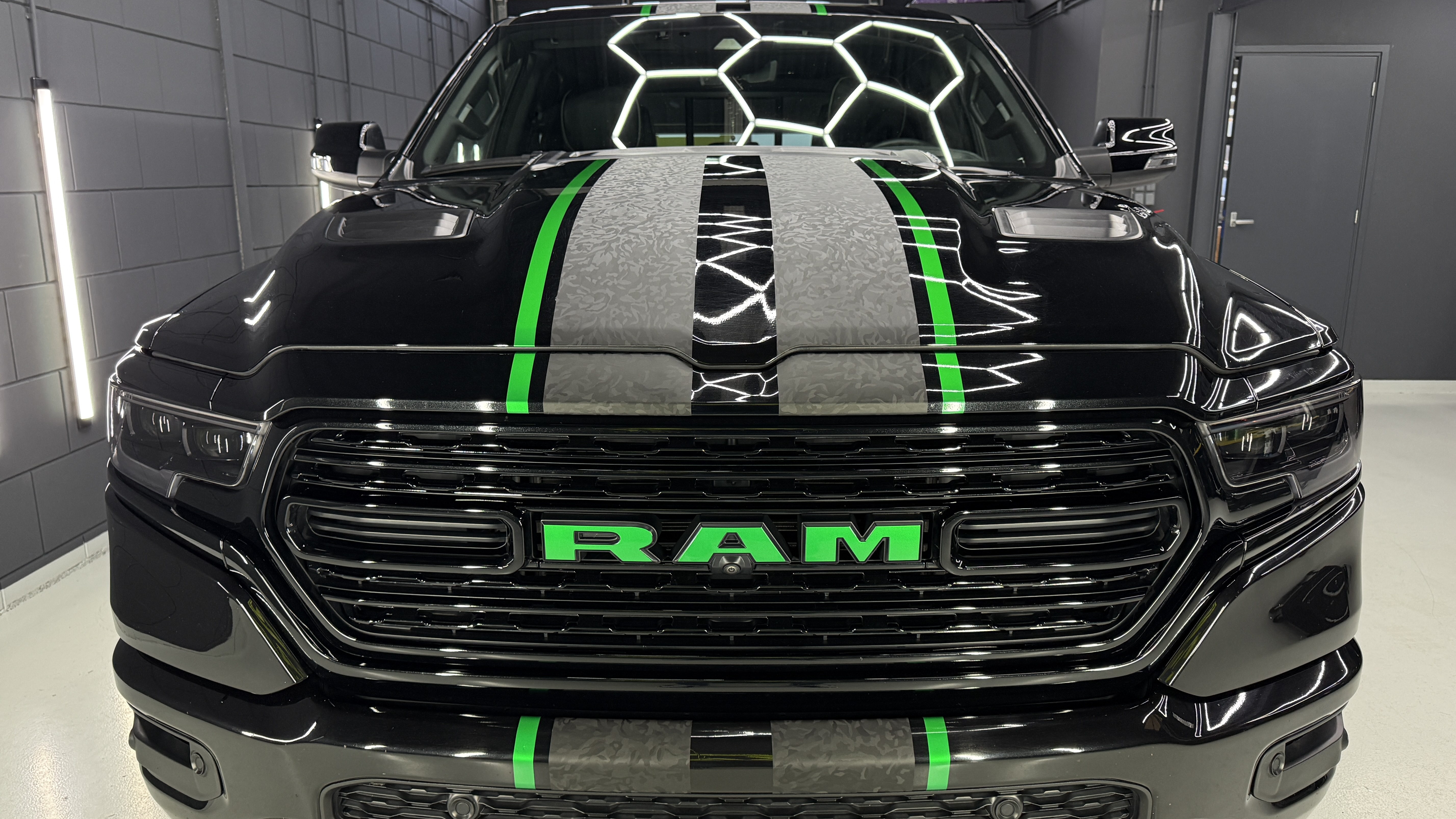 Na